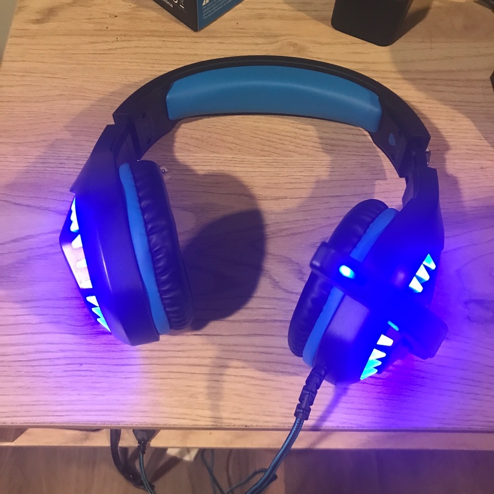 Gaming headset